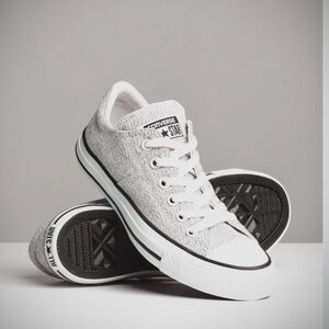 Converse Textured Gray Low-Tops
